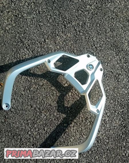prodam-mirne-poskozeny-nosic-bmw-r1200gs-lc