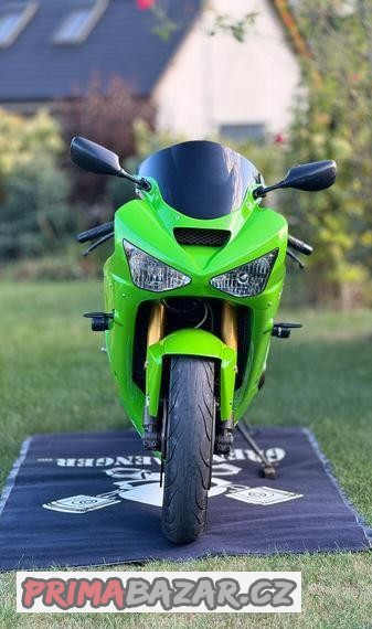 kawasaki-zx6r-ninja-636-2004-spatny-motor