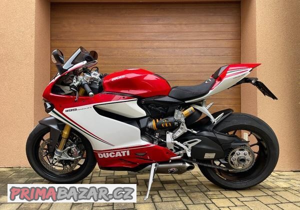 ducati-panigale-1199s-tricolore