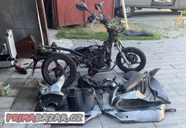 dily-honda-pcx-125-rok-10-13