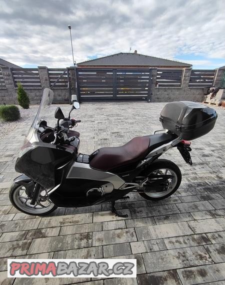 Honda NC 700 D Integra
