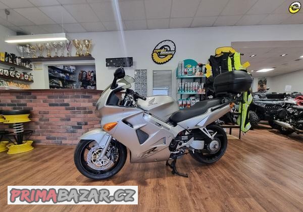 honda-vfr-800