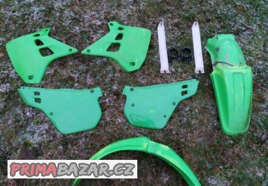 kawasaki-kx-r-v-1990-plasty