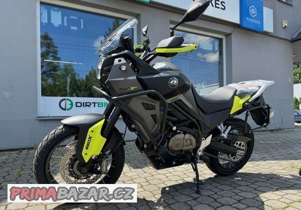 qj-motor-svt-650-x-skladem-kufry-za-5-000-kc