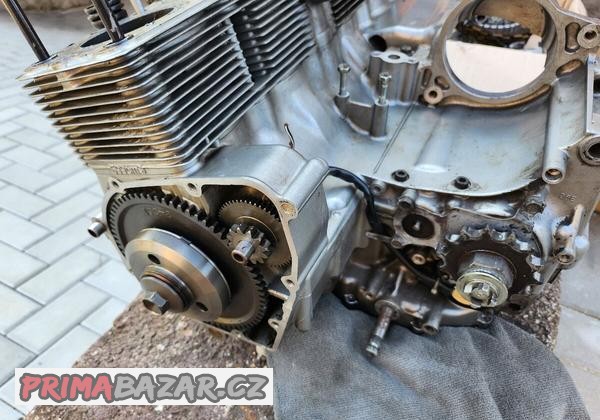 suzuki-gsf-600-bandit-nahradni-dily-motor