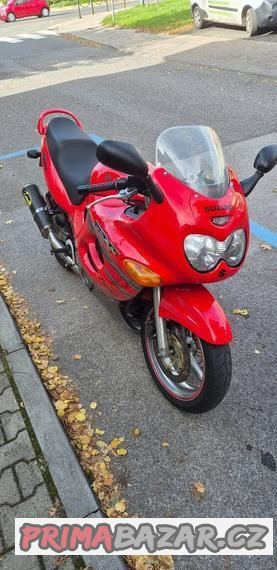Prodám Suzuki GsxF 600 r.v. 2000
