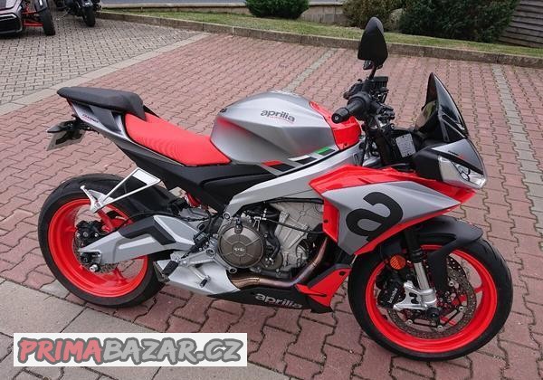 aprilia-tuono-660-2021