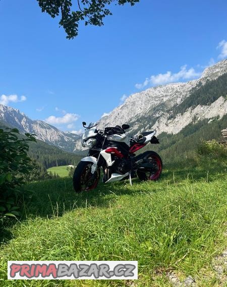 Triumph Street triple RX