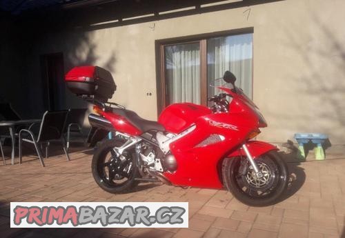 honda-vfr800