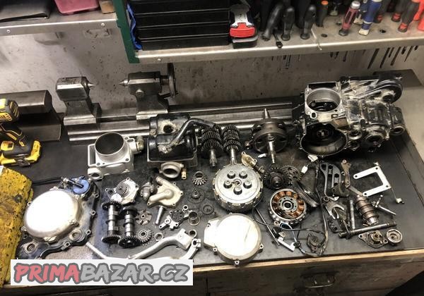 dily-motor-husqvarna-te-250-2011