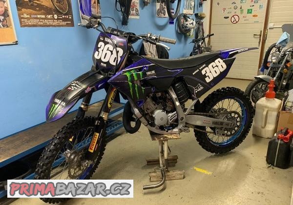 yamaha-yz-125-r-v-2022