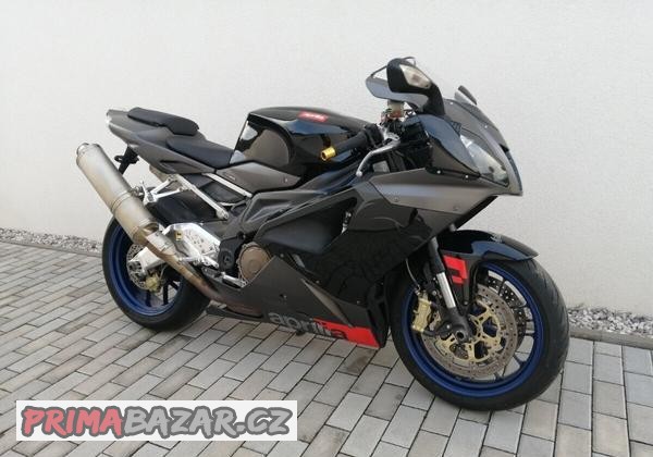 aprilia-rsv-1000r