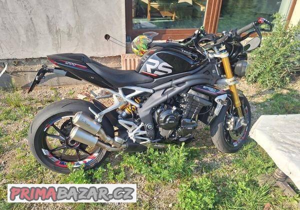 triumph-speed-triple-1200rs