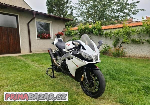 aprilia-rsv4r
