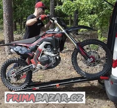 nakladaci-moto-rampa-proworks-premium-prodlouzitelna-na-mot