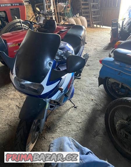 suzuki-gsx-750f