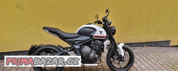 triumph-trident-660-a2