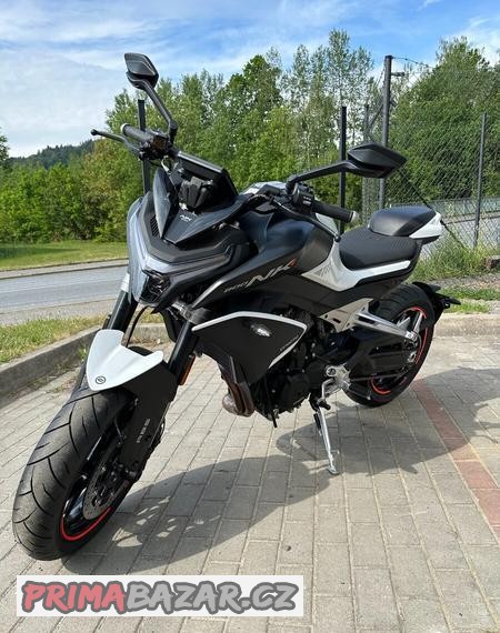 cf-moto-800nk-advanced-white