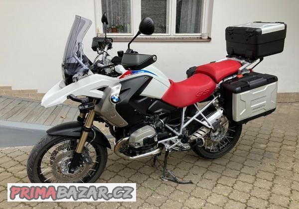 r1200gs-vyrocni-model-30yearsgs-krasny-stav-zimni-cena