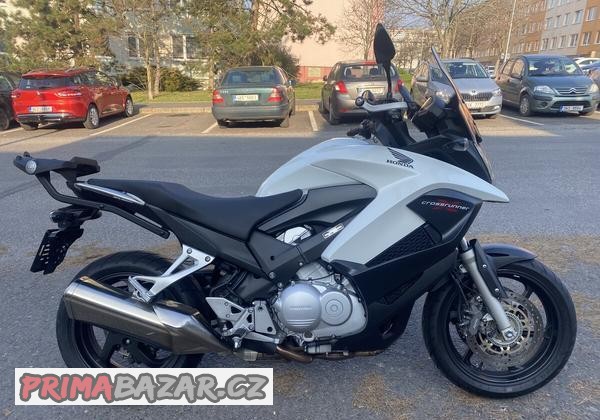 honda-vfr-800-x-crossrunner-nyni-nove-prezuto