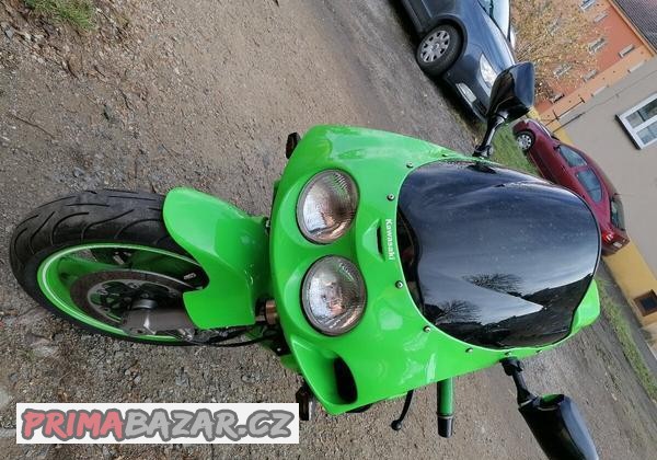 kawasaki-zxr-750