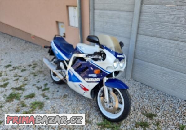 suzuki-gsxr-750