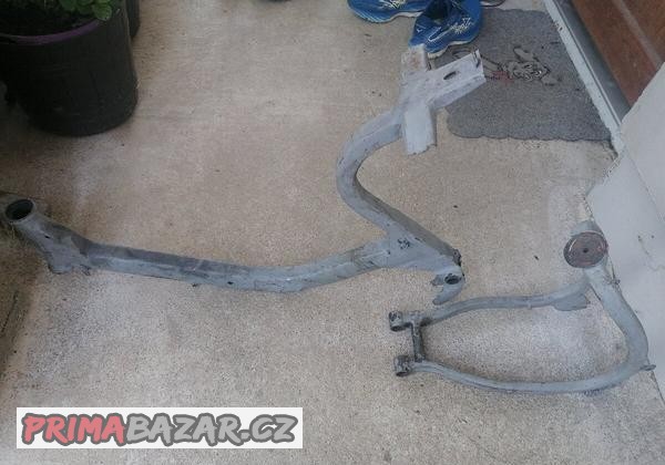predam-ram-so-zadnou-vidlicou-na-jawa-550