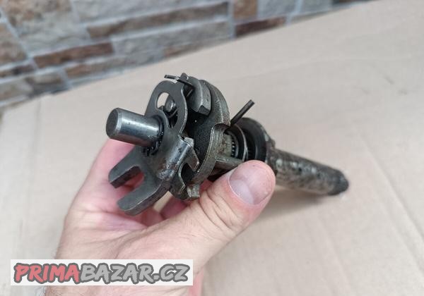cz-125-150-segment-startovani-a-razeni