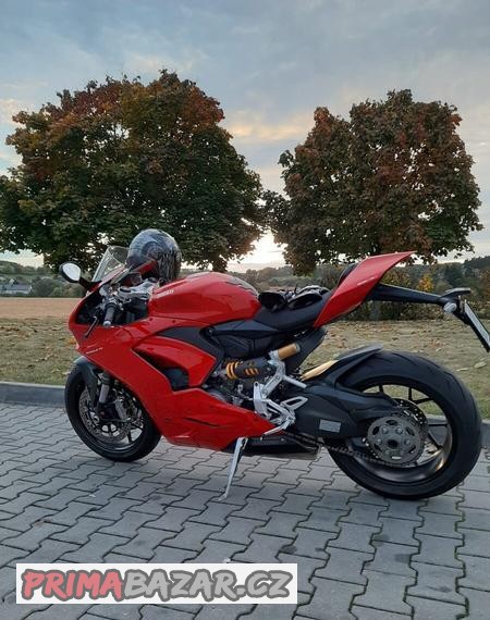 ducati-panigale-v2-cca-8-000-km