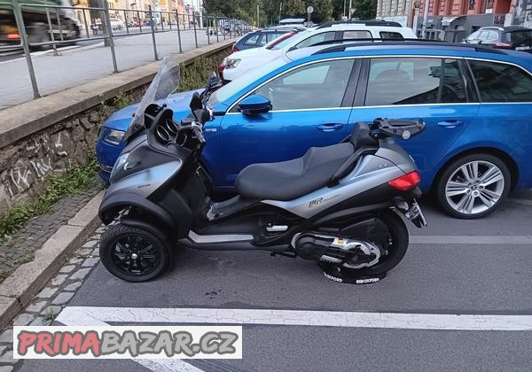 piaggio-mp3-500