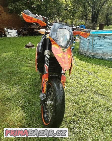 ktm-690-sm