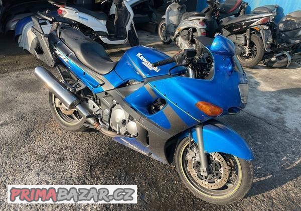 kawasaki-zzr-600-2001-2005