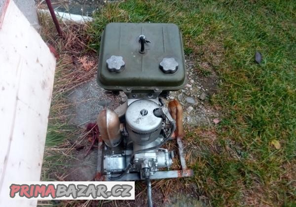 stabilni-motor-rusky