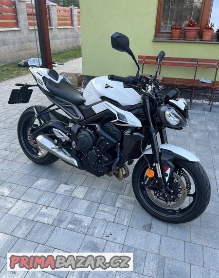 05-2023-triumph-street-triple-765-r-rs