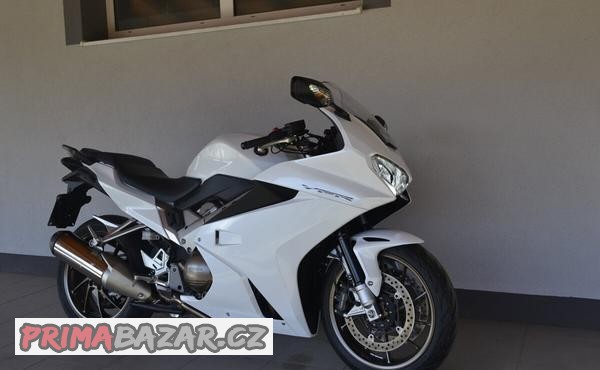 honda-vfr-800-f