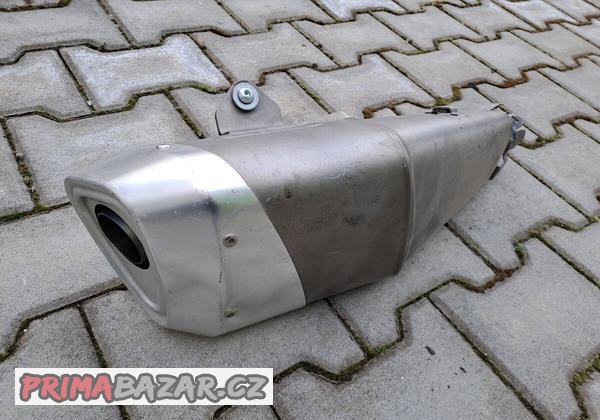 suzuki-gsx-r-600-vyfuk