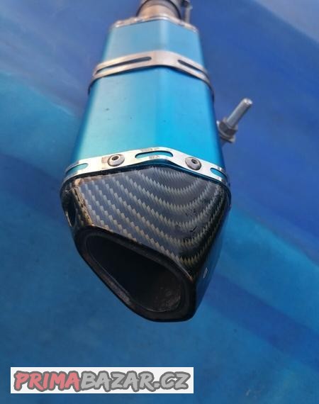 ladeny-vyfuk-na-moto