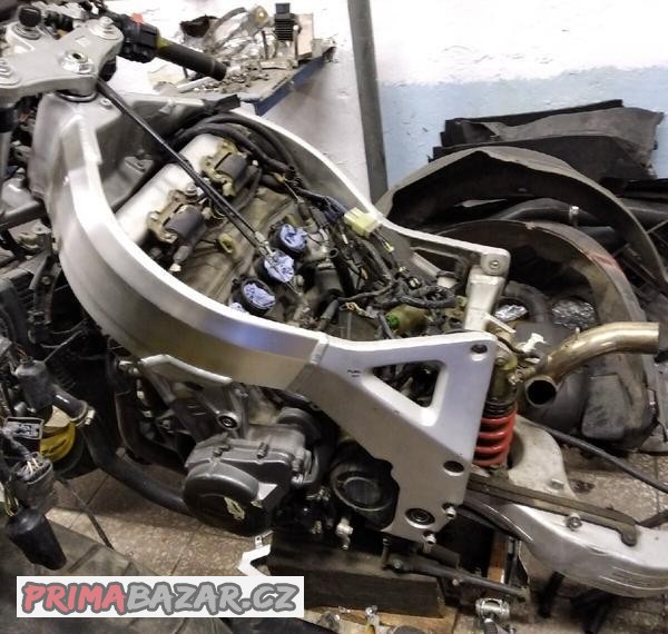 prodam-nd-na-honda-cbr-900-fireblade-sc33