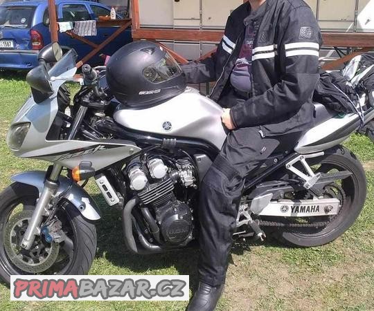 yamaha-fzs600-fazer
