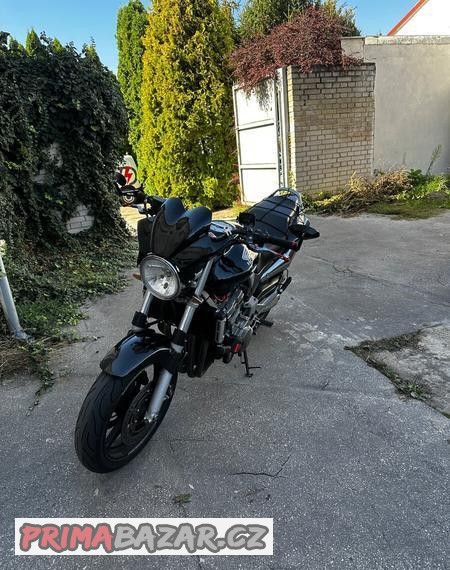 honda-hornet-cb900f-2002