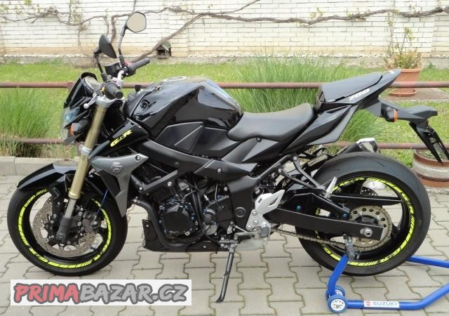 suzuki-gsr750-i-e