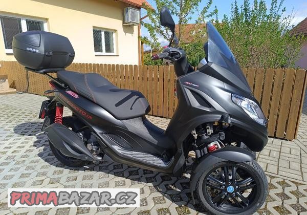 Piaggio MP3 300 Sport