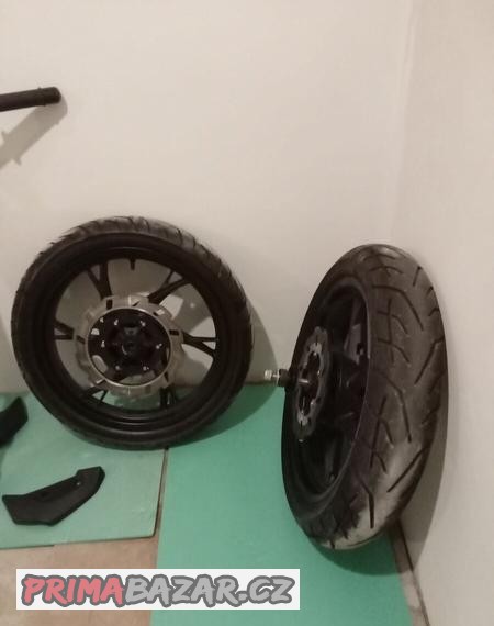 sada-motard-kol-r17-ksr-125
