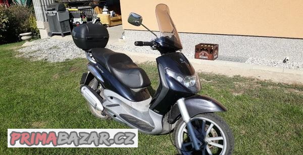 piaggio-beverly-250