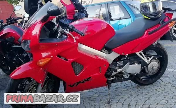 honda-vfr-800i