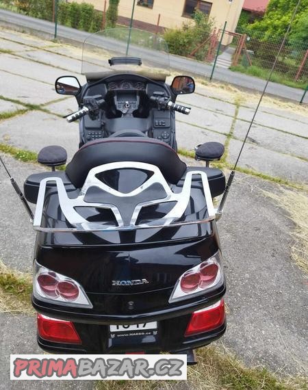 prodam-honda-gold-wing-gl1800