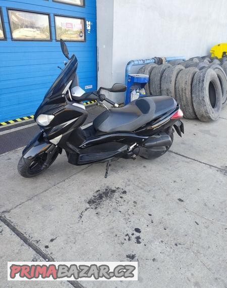 yamaha-xmax-mbk-skycruiser