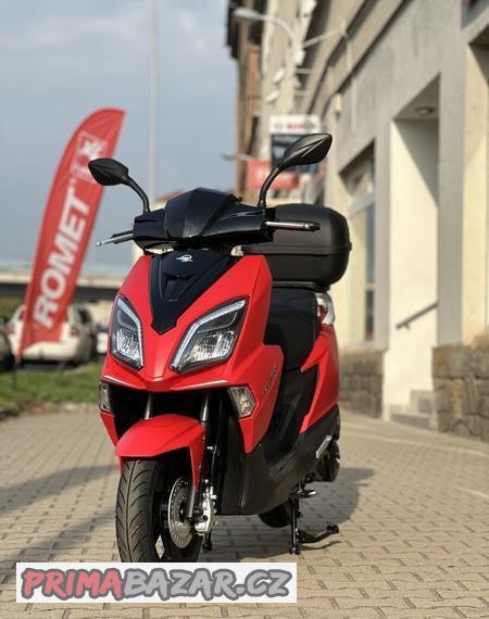skutr-zipp-gt-125