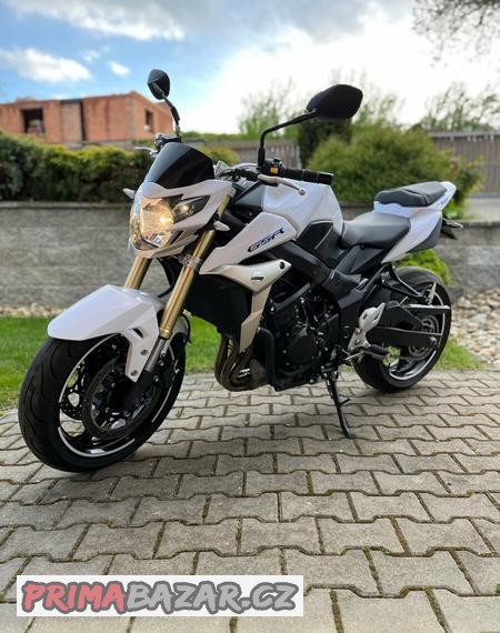 suzuki-gsr-750