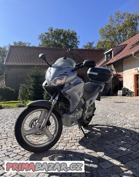 honda-varadero-125-2007
